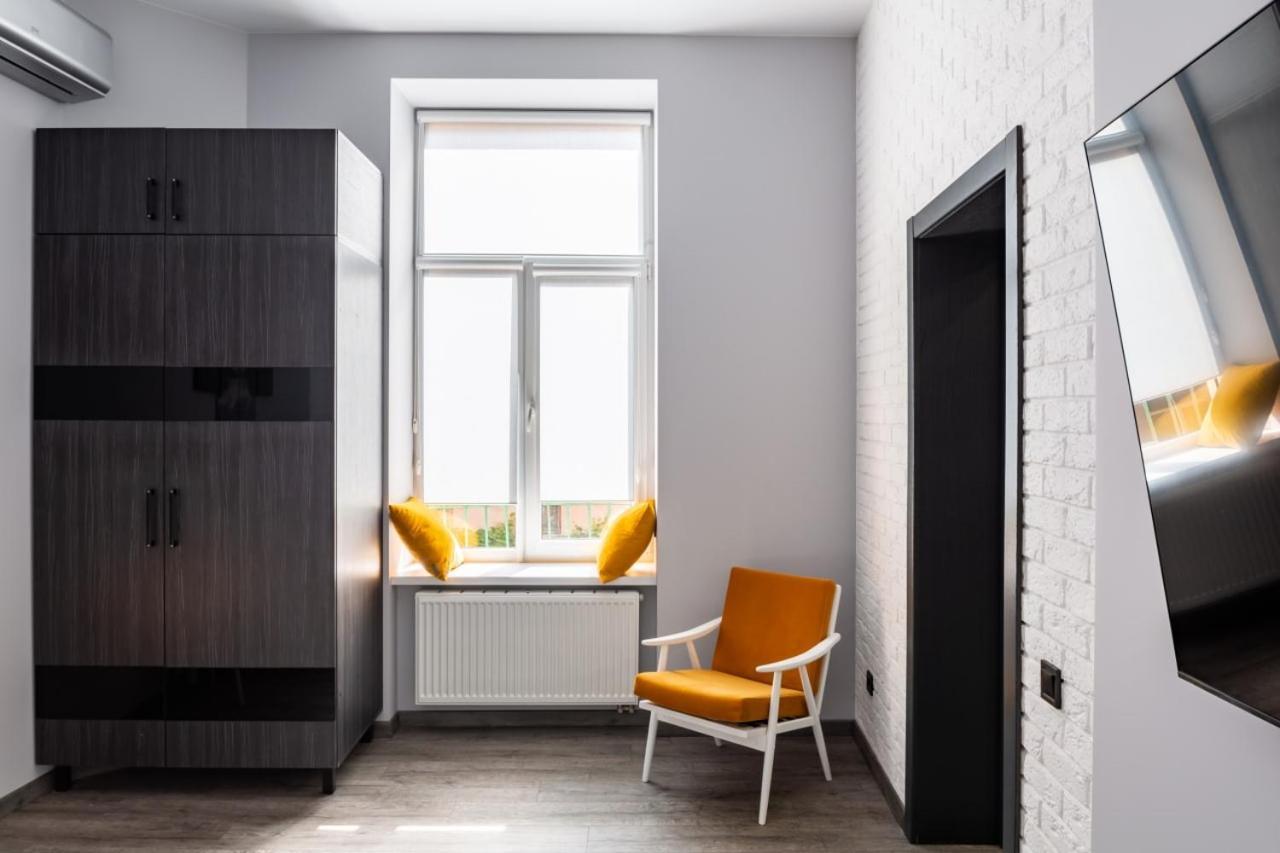 Stylish Apartment In The Center Lwów Zewnętrze zdjęcie